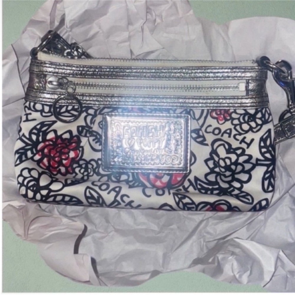 Coach Floral Print Poppy Graffiti Handbag - Picture 6 of 7